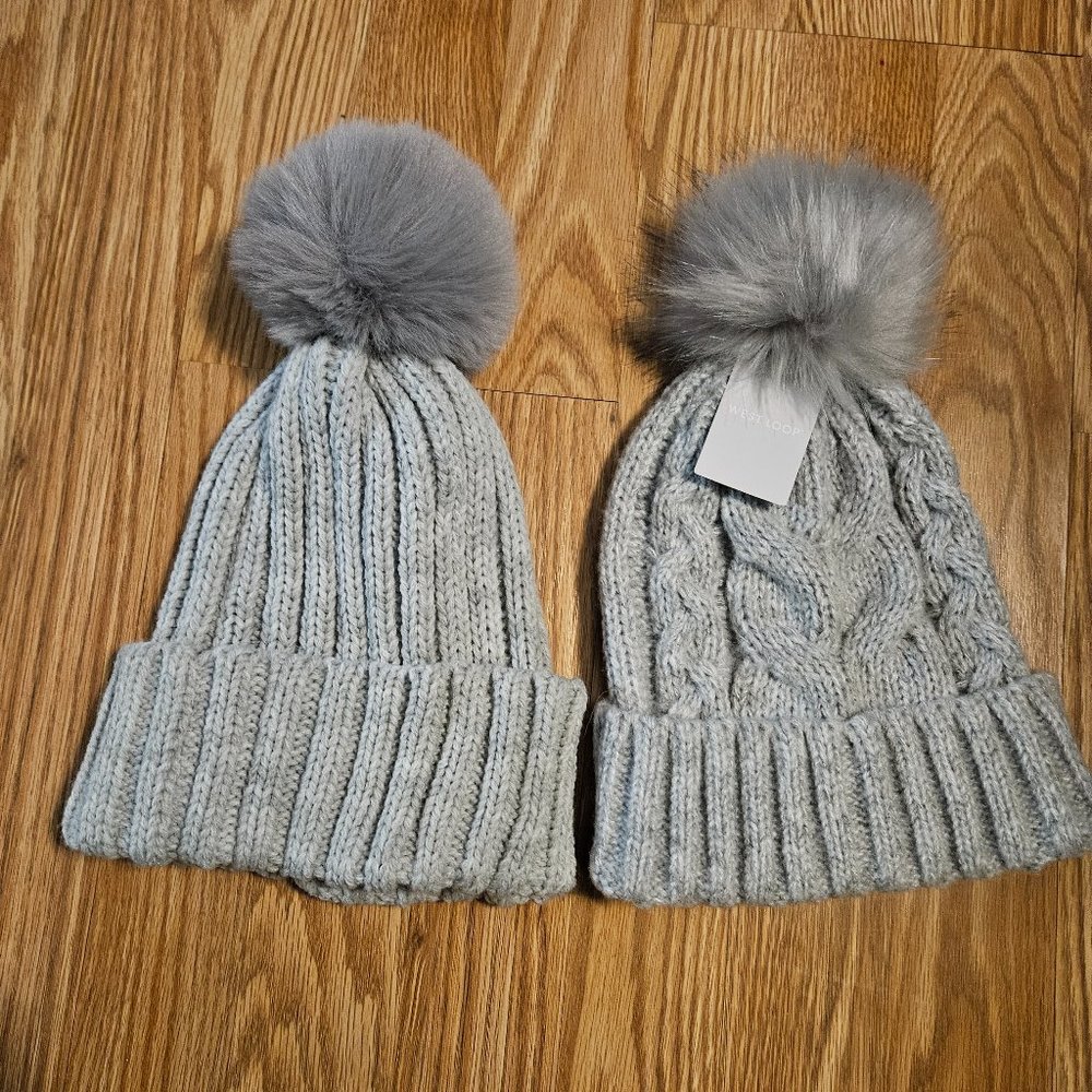 Set of 2 pom hats